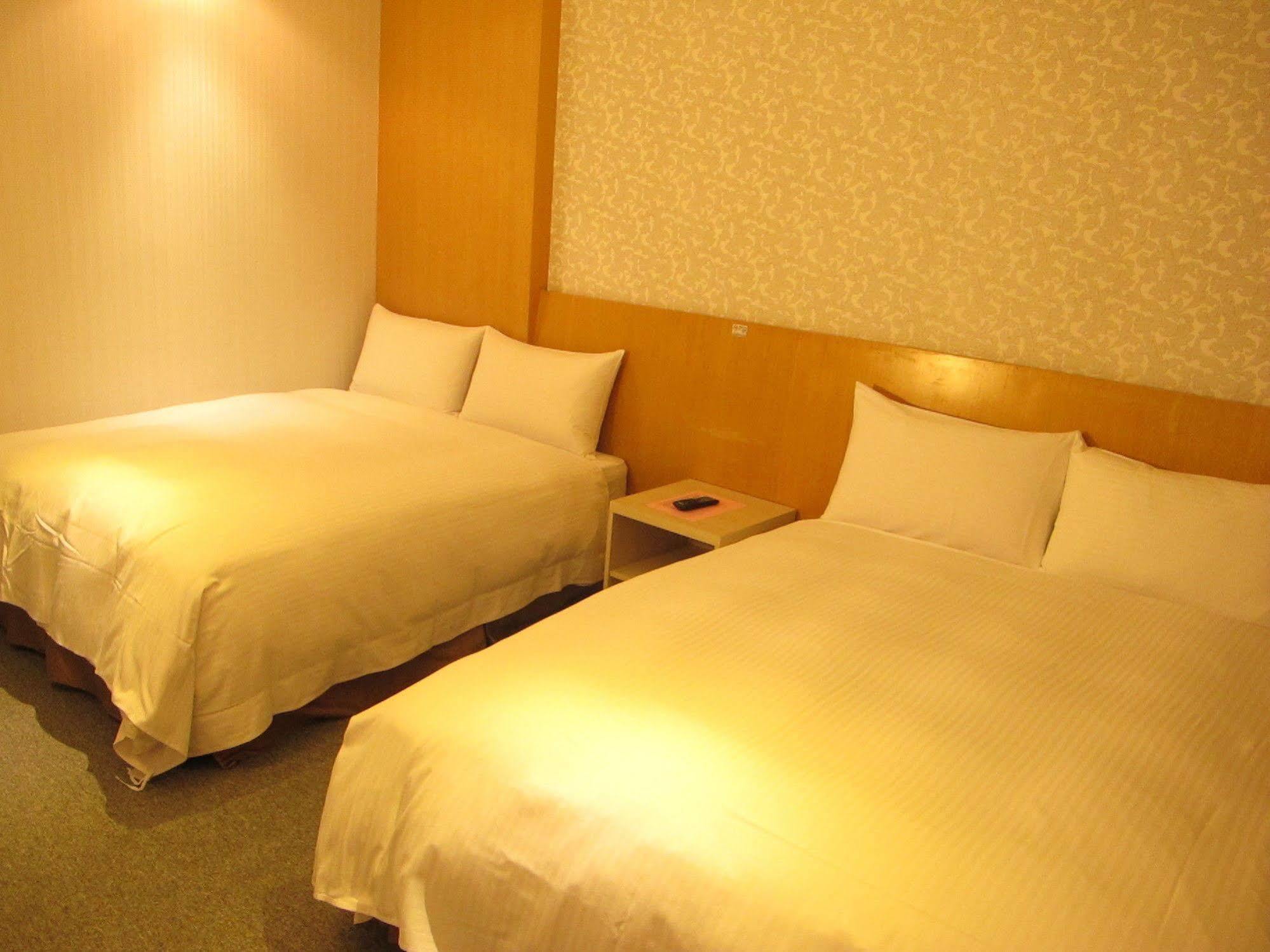 Roaders Hotel Hualien Dongda Dış mekan fotoğraf
