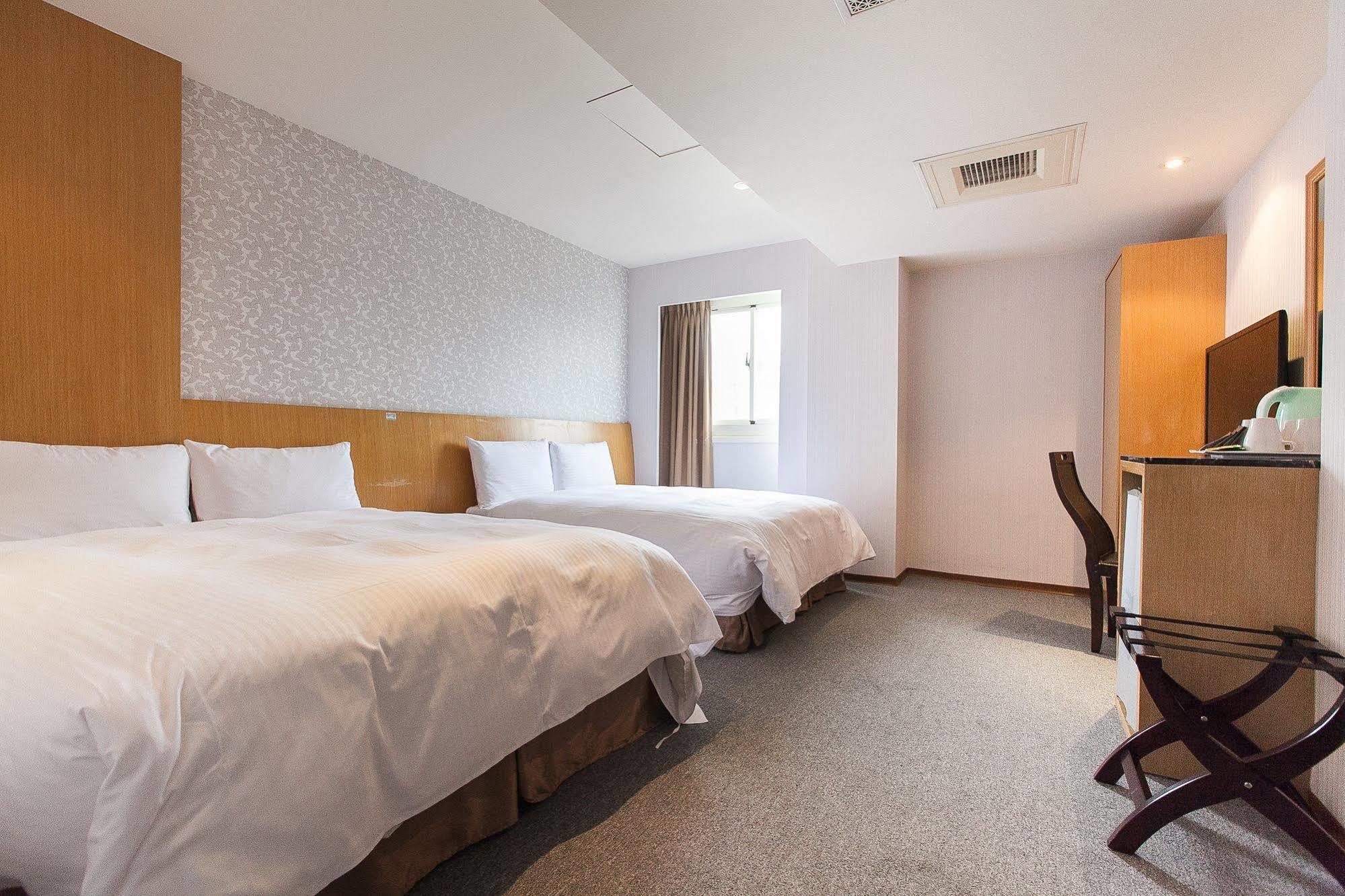 Roaders Hotel Hualien Dongda Dış mekan fotoğraf